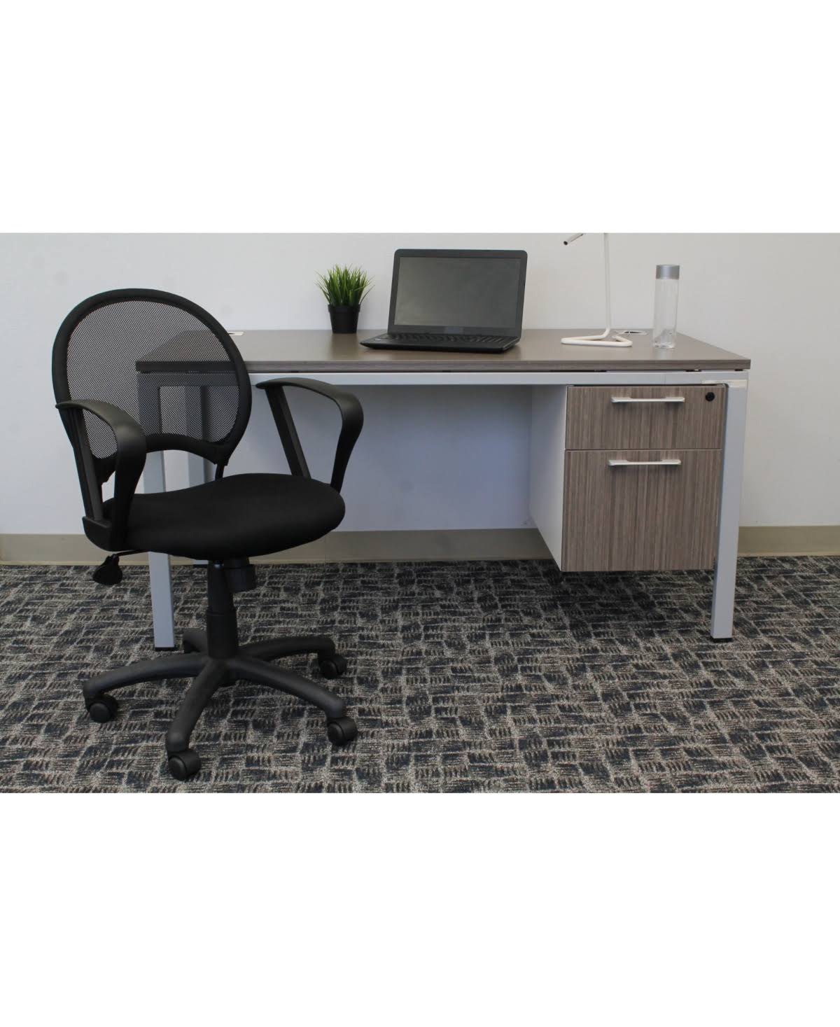 Mesh Chair with Loop Arms P701