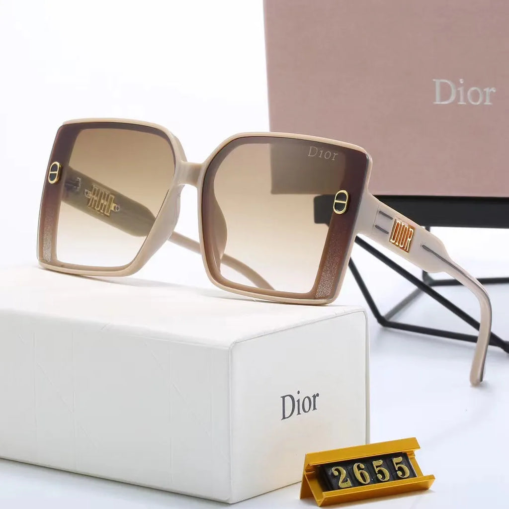 Fashion CD Letter Temple Stripe Sunglasses P347