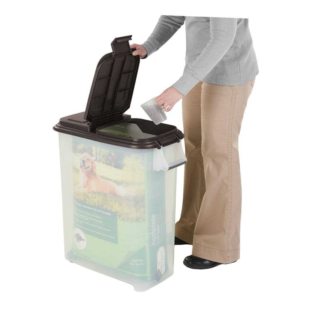50 QT Airtight Pet Food Storage Container Z817699