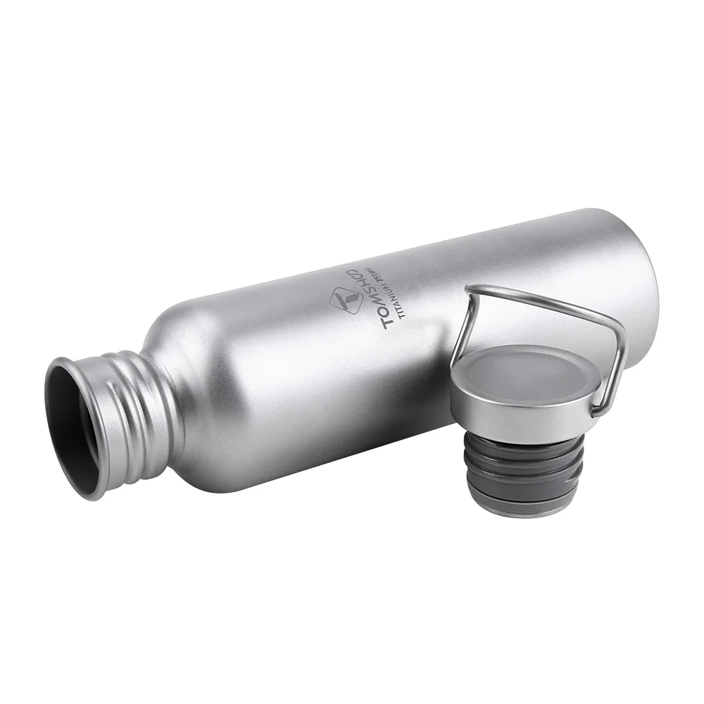 Titanium Cup with Titanium Water Bottle D556