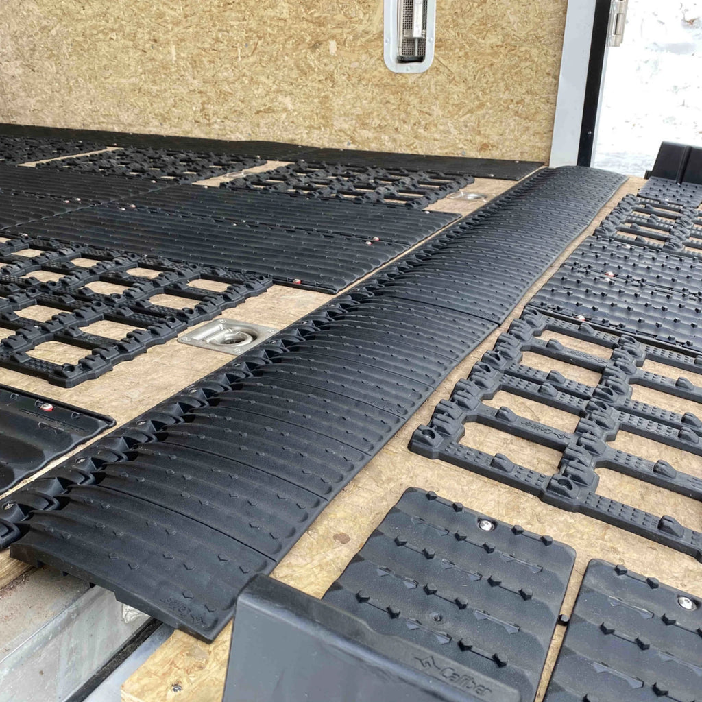 Trailer Ramp Edge Protection Track (2 Piece) S86320