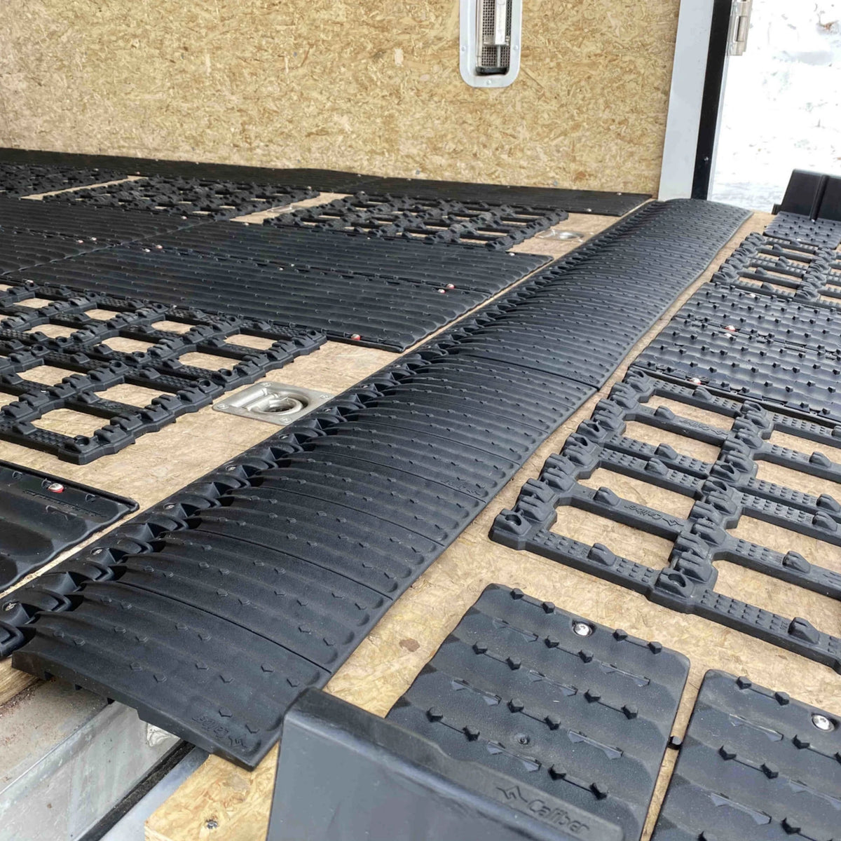 Trailer Ramp Edge Protection Track (2 Piece) S86320